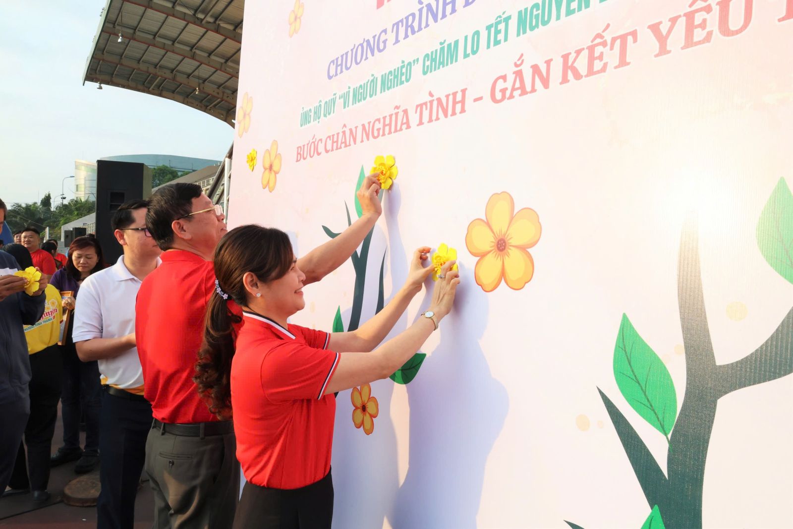 Phường Bình Thạnh tổ chức chương trình đi bộ đồng hành ủng hộ chăm lo Tết Nguyên đán Bính Ngọ năm 2026