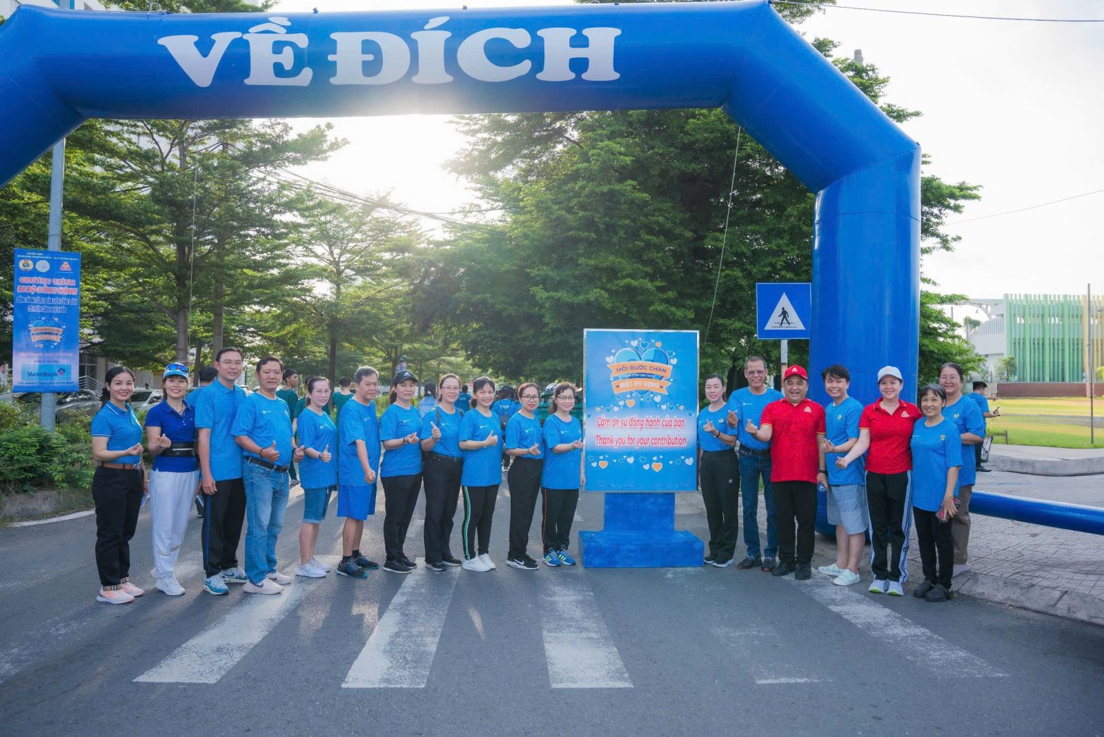 “ĐỒNG HÀNH CÙNG ĐOÀN VIÊN CÔNG ĐOÀN CÓ HOÀN CẢNH KHÓ KHĂN”.